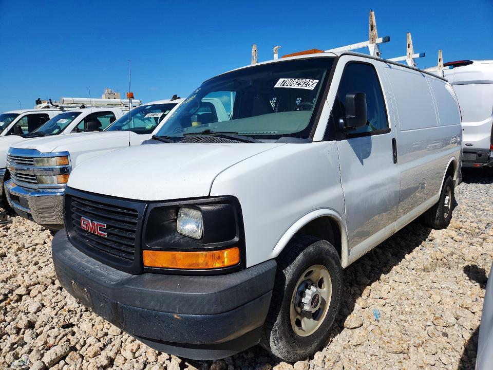2017 GMC Savana G2500 Utility / Service van
