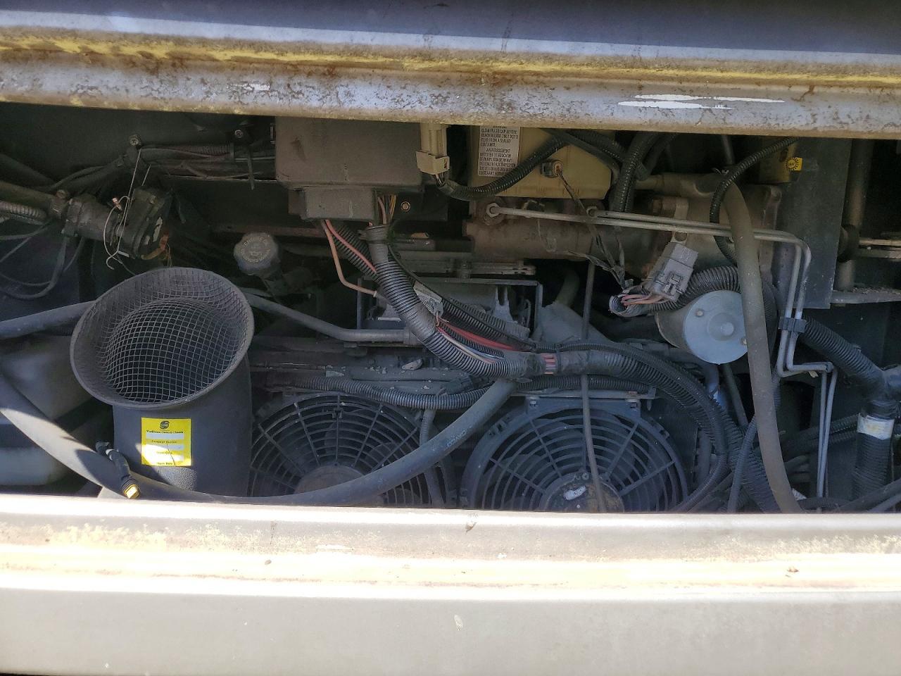 2003 Workhorse Custom Chassis W22 RV