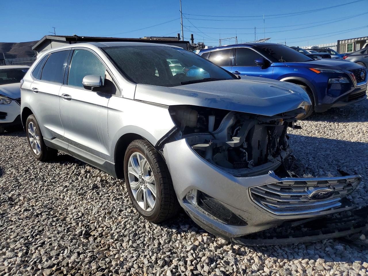 2023 Ford Edge Titanium