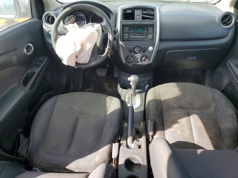 2015 Nissan Versa 1.6 sv