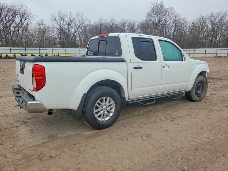 2016 Nissan Frontier S