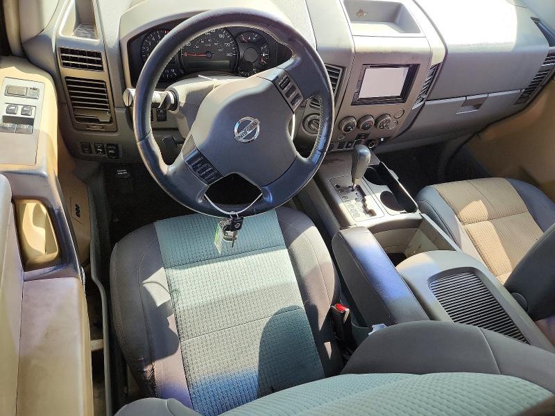2004 Nissan Titan XE