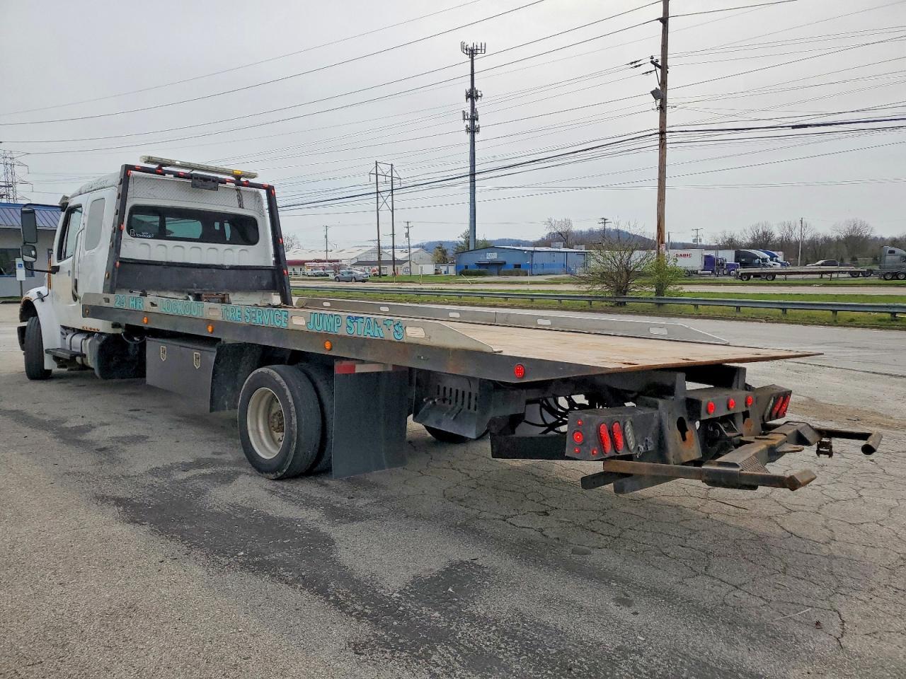 2013 Freightliner M2 106 MED
