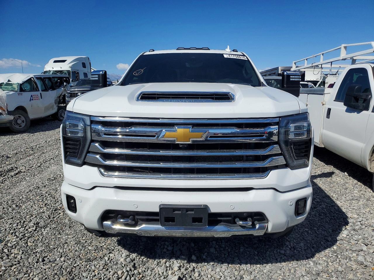 2024 Chevrolet Silverado K3500 High Country