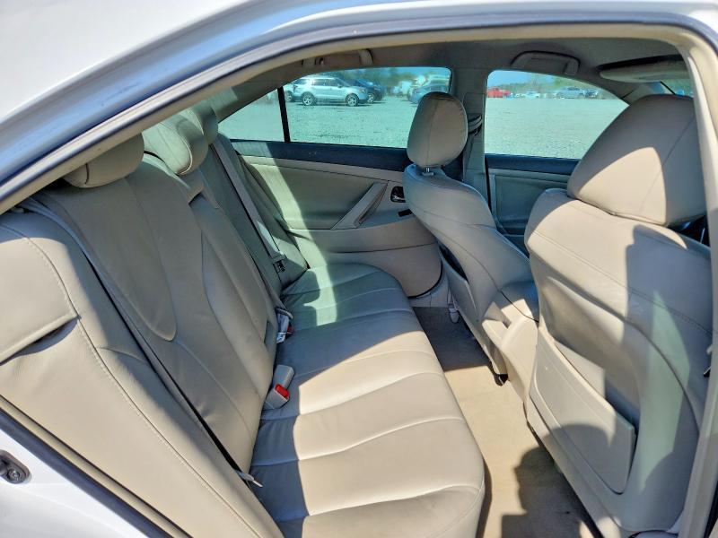 2009 Toyota Camry le