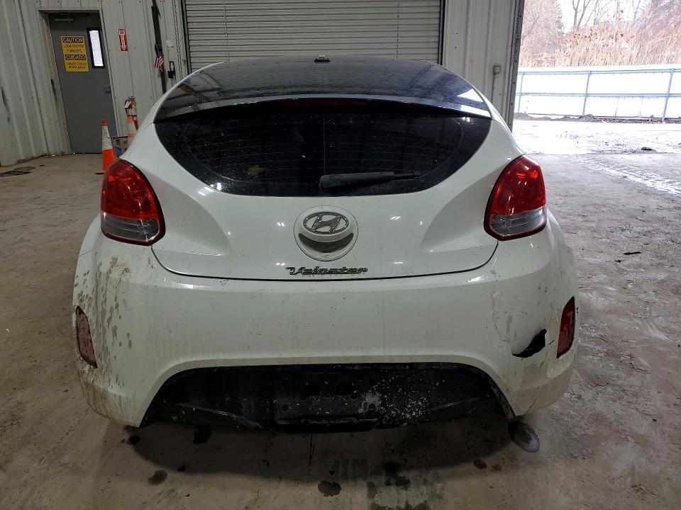 2013 Hyundai Veloster Base