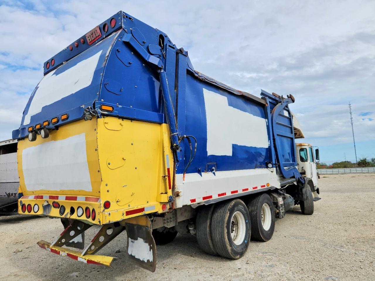 2016 Autocar Llc Xpeditor