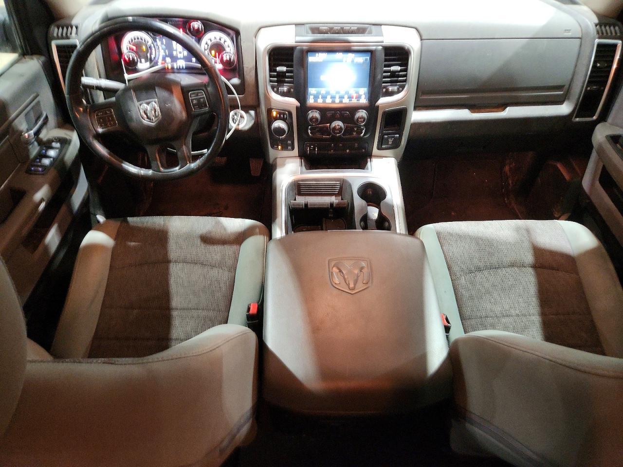 2019 Dodge RAM 1500 Classic SLT