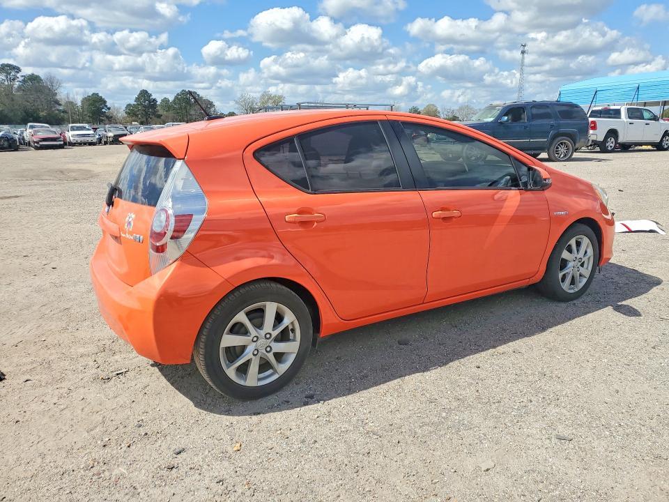 2013 Toyota Prius c Four