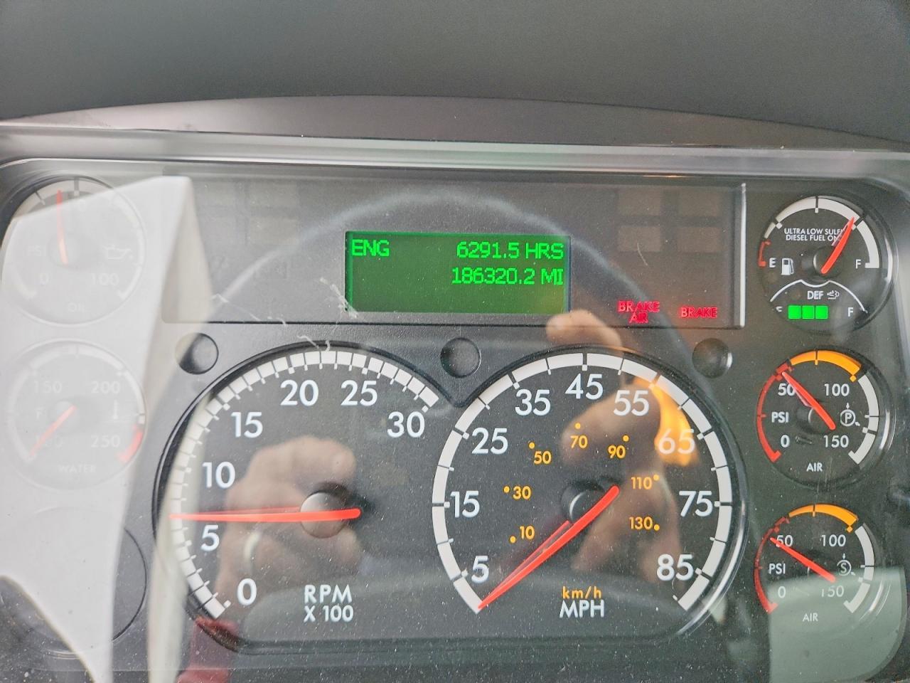 2020 Freightliner Business Class M2 BOX Truck