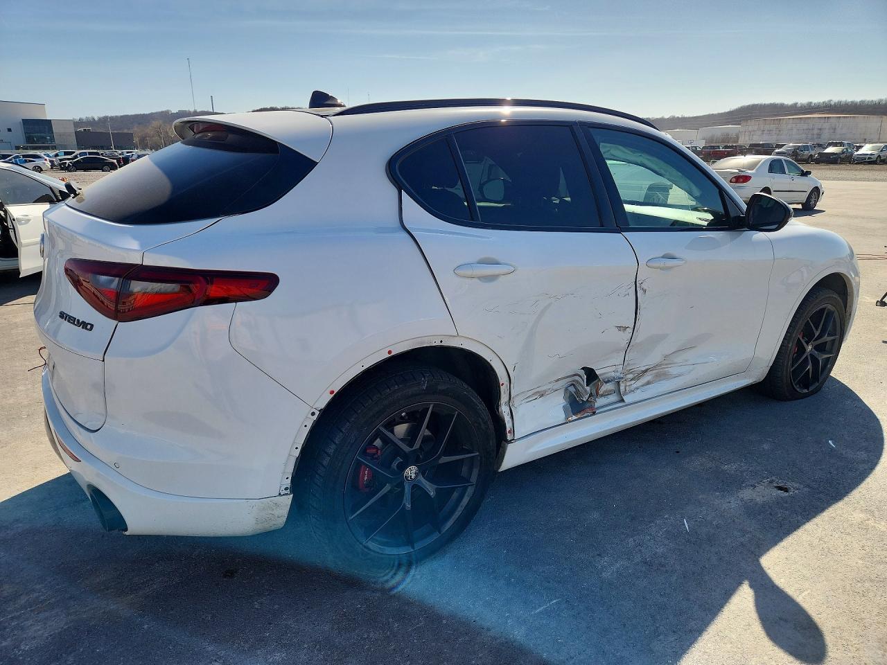 2020 Alfa Romeo Stelvio ti