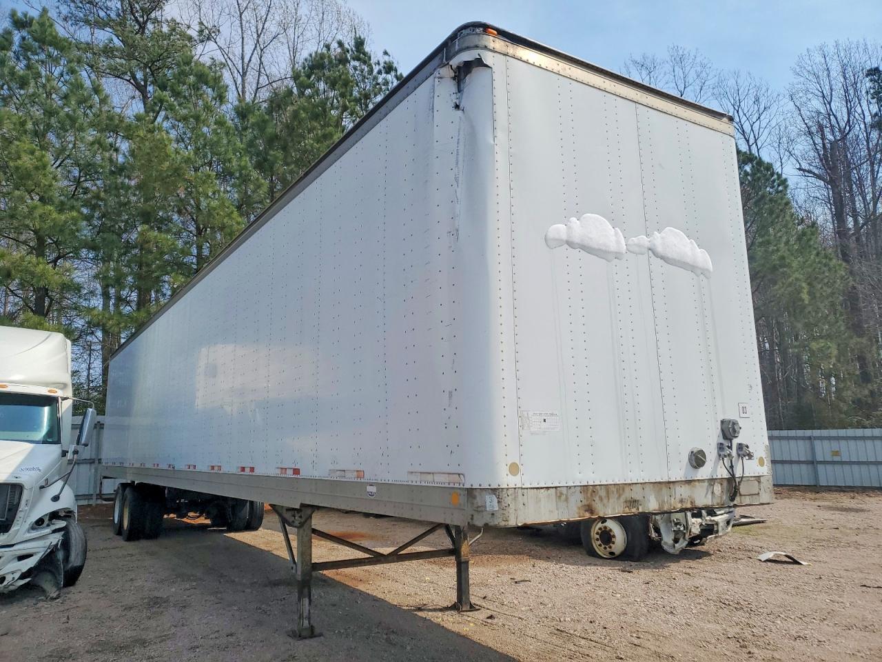 2005 Lufkin DRY Van Trailer