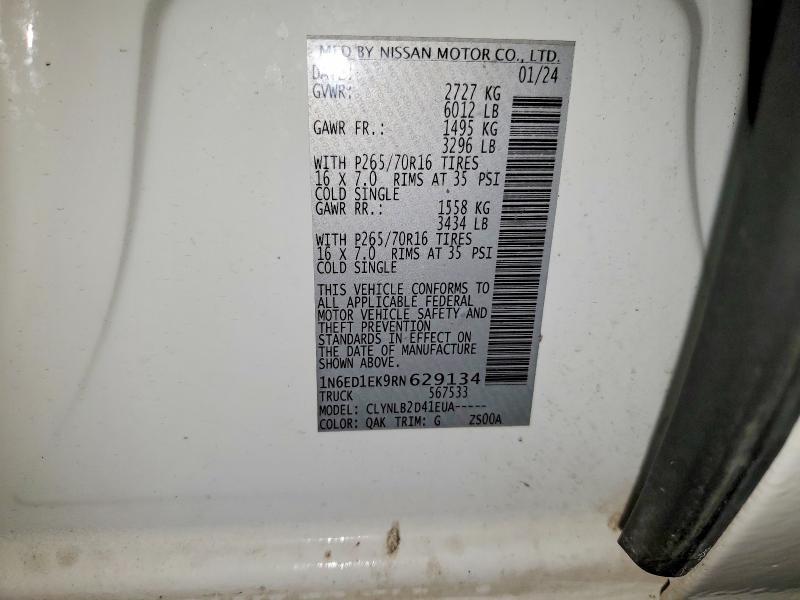 2024 Nissan Frontier SV