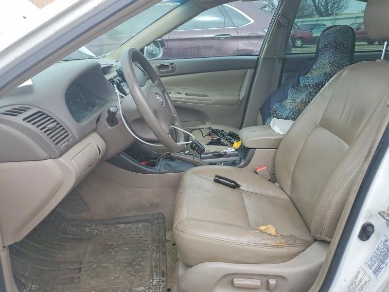 2002 Toyota Camry le