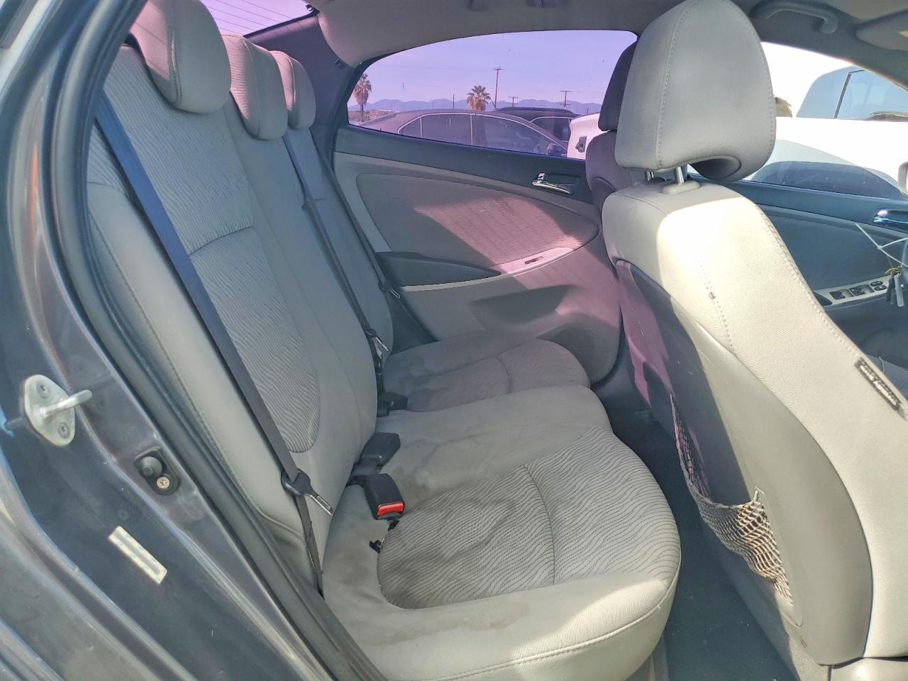 2012 Hyundai Accent gls