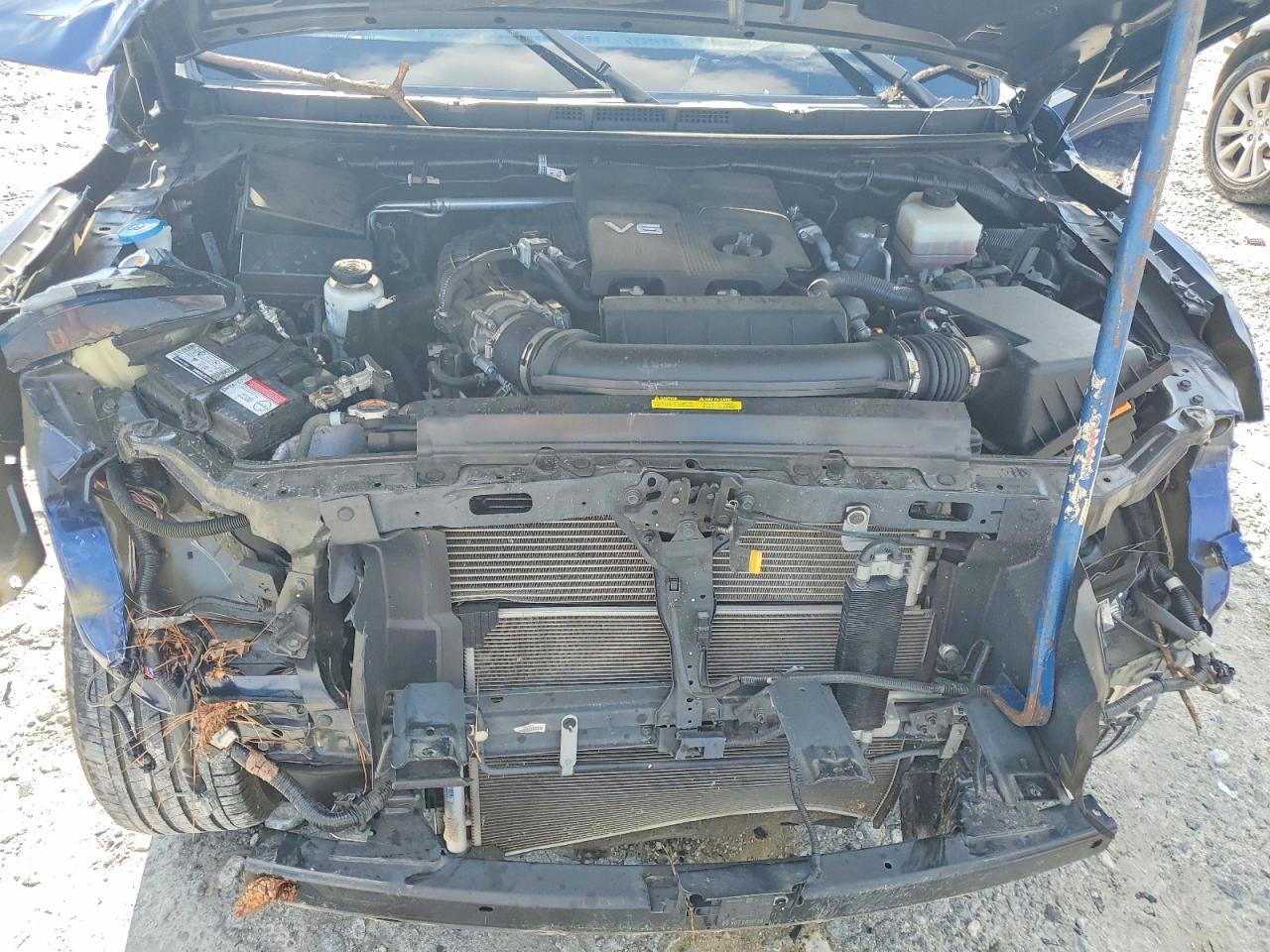 2022 Nissan Frontier SV