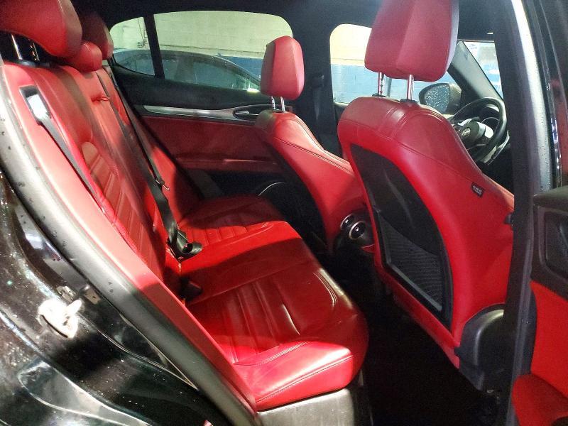 2019 Alfa Romeo Stelvio ti
