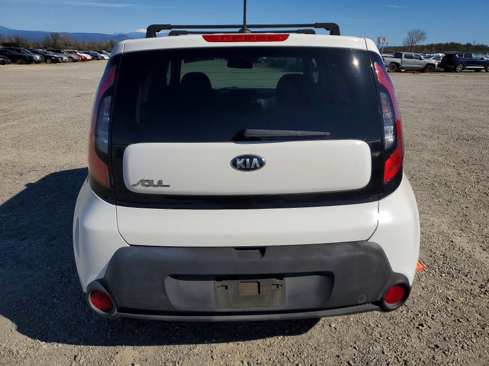 2016 KIA Soul Base