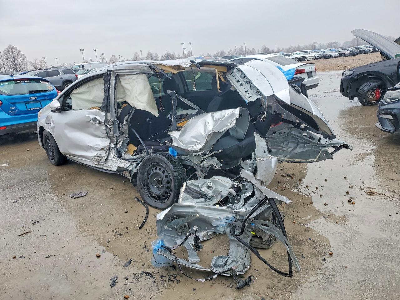 2016 Toyota Prius c Three