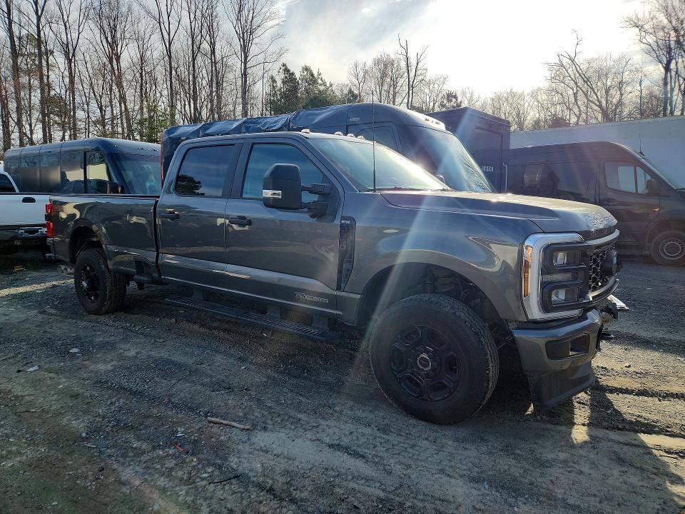 2025 Ford F350 Super Duty