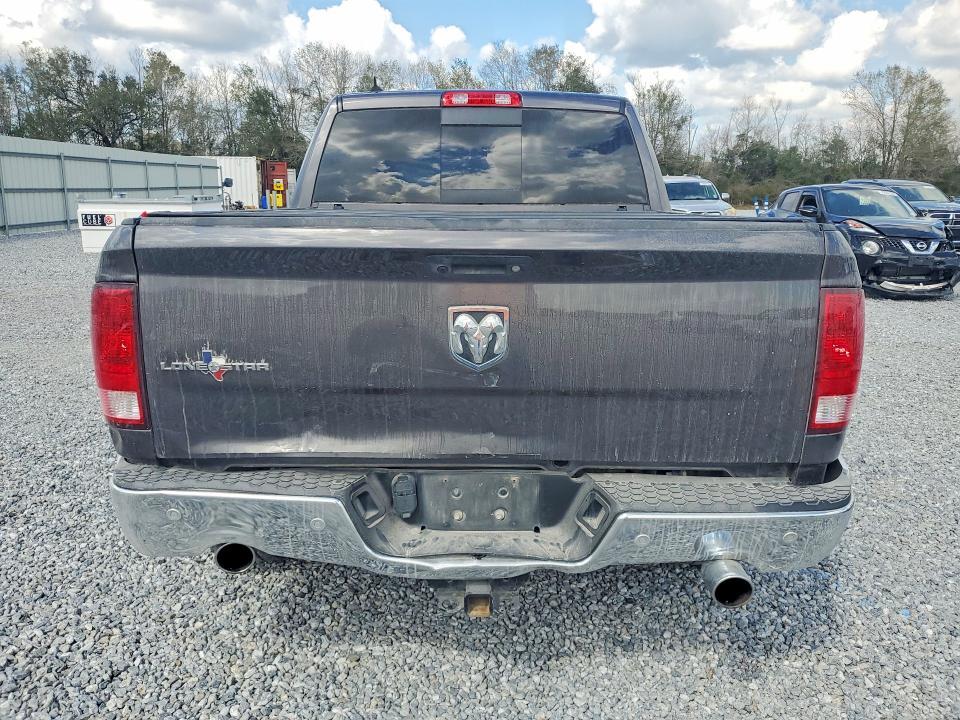 2017 Dodge RAM 1500 SLT