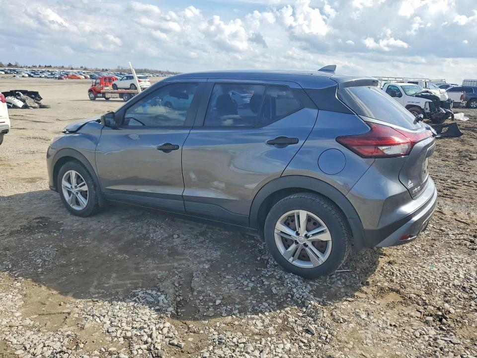 2021 Nissan Kicks s