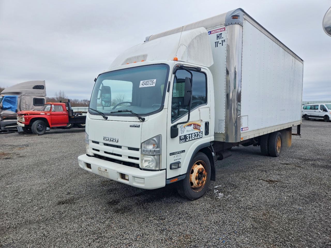 2013 Isuzu NPR HD BOX Truck
