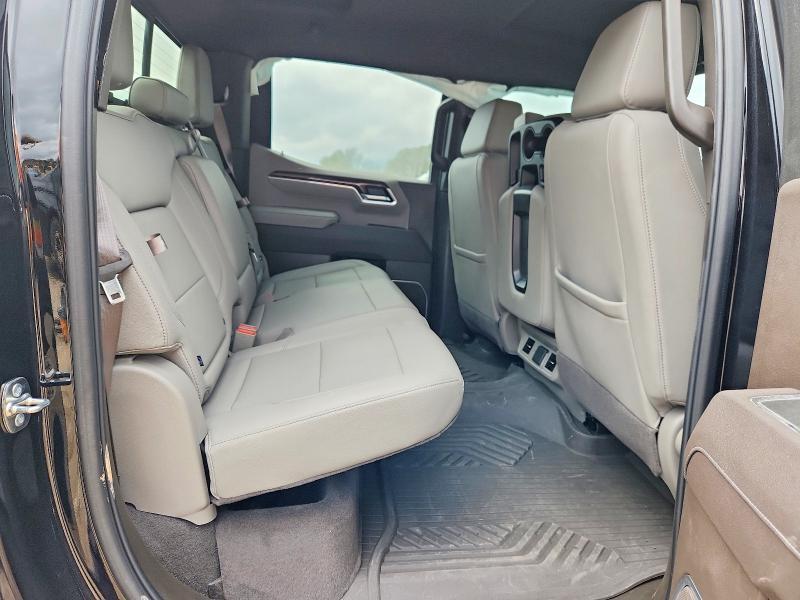 2025 Chevrolet Silverado K1500 LT