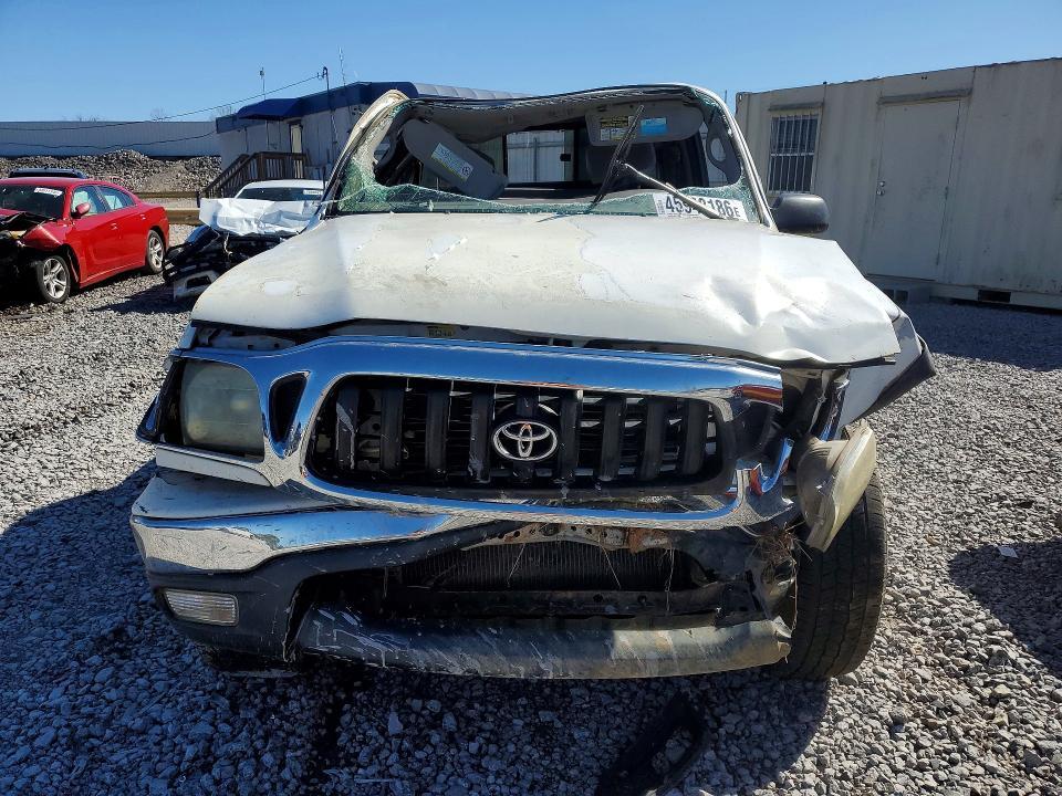 2002 Toyota Tacoma Base