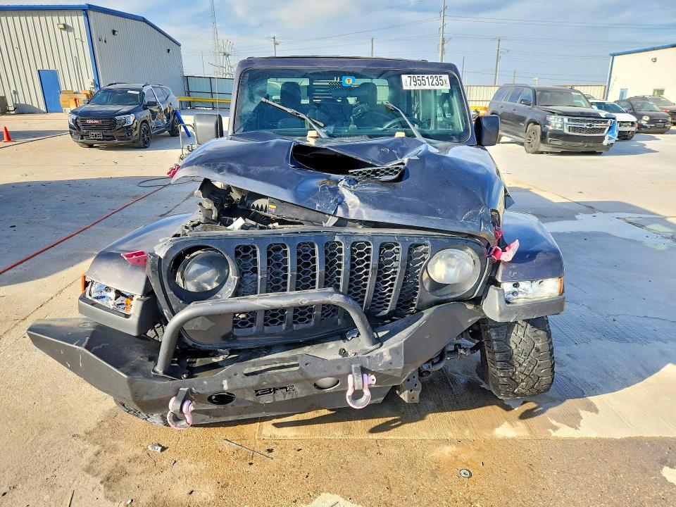 2022 Jeep Gladiator Sport