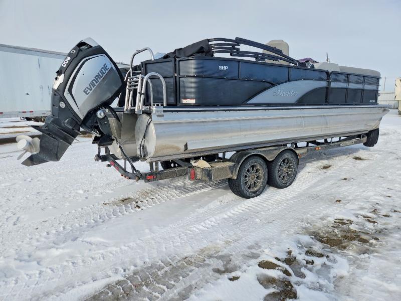2019 Manitowoc 2019 Manitou Boat-Pontoon Boat
