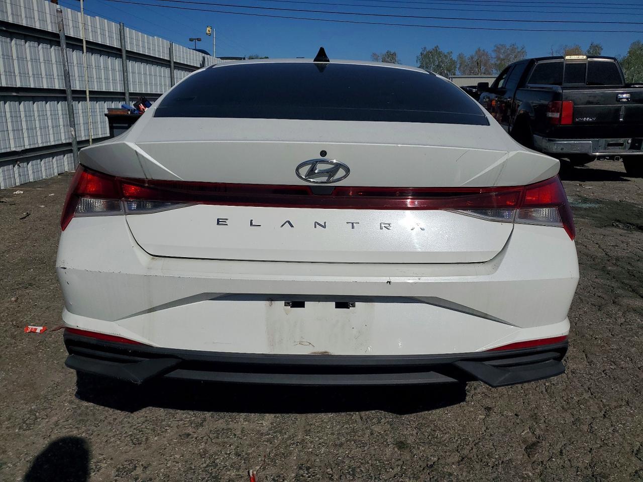 2021 Hyundai Elantra se