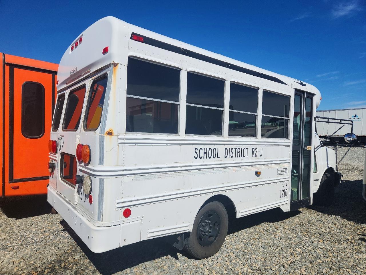 2005 Chev Express G3500