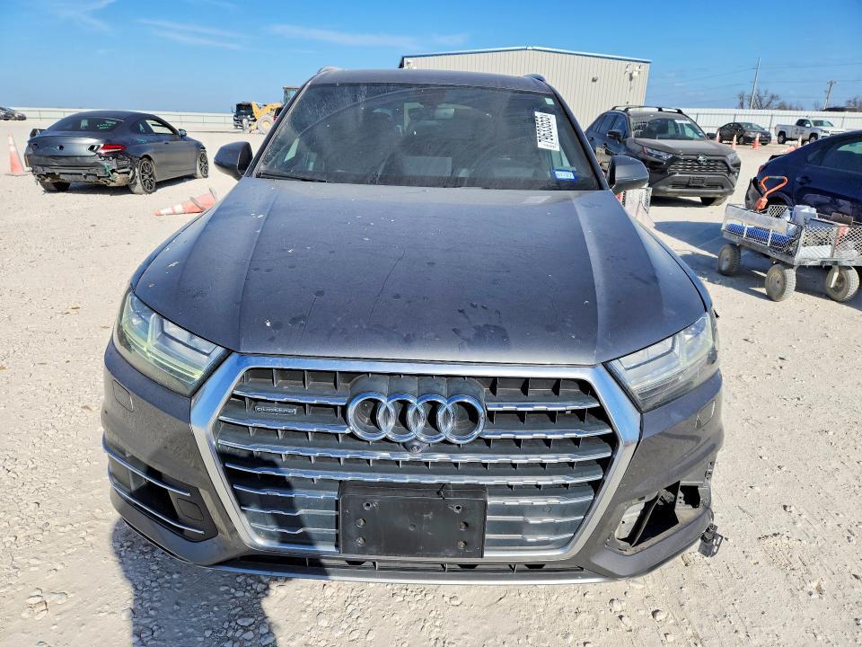 2018 Audi Q7 Prestige