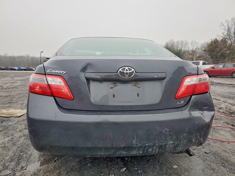 2008 Toyota Camry le