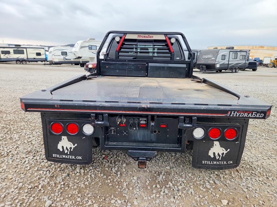 2016 Ford F350 Super Duty Flatbed Truck