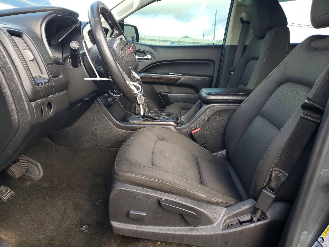 2017 GMC Canyon SLE
