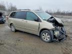 2004 Toyota Sienna le 7 Passenger