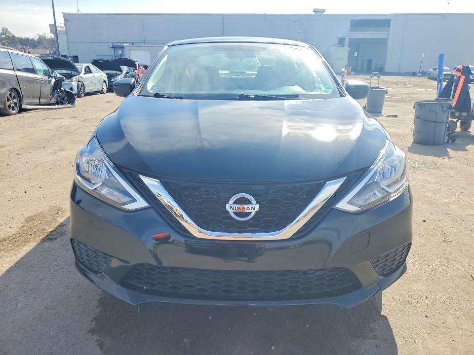 2016 Niss Sentra sv