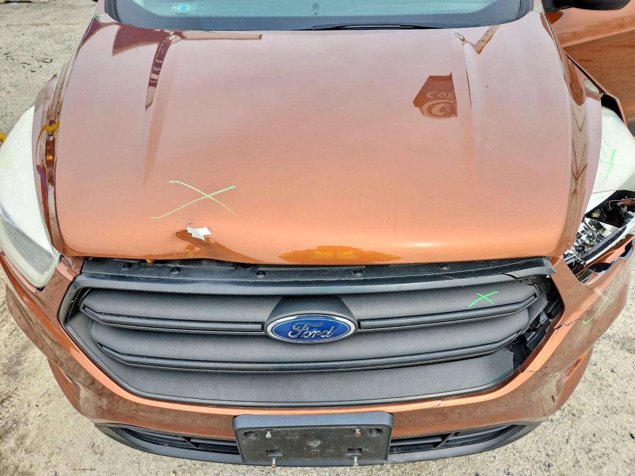 2017 Ford Escape s
