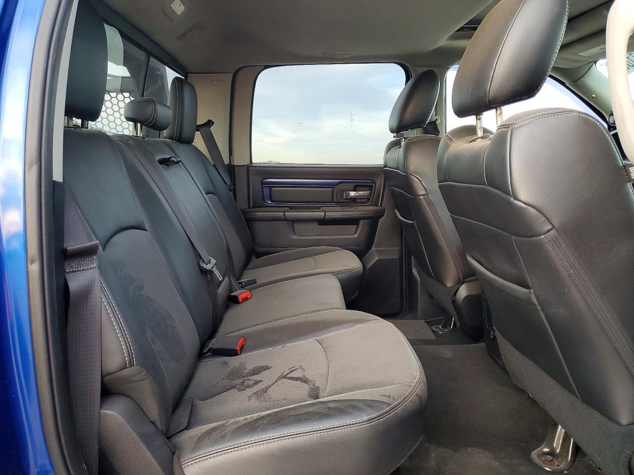 2016 Dodge RAM 1500 Sport