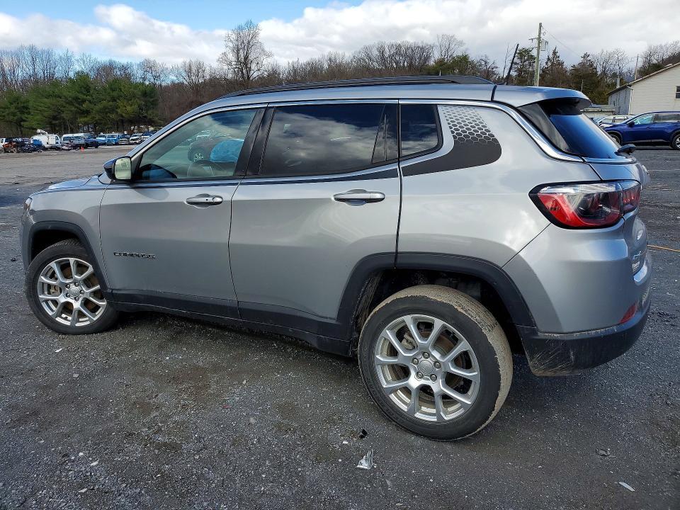 2023 Jeep Compass Latitude lux
