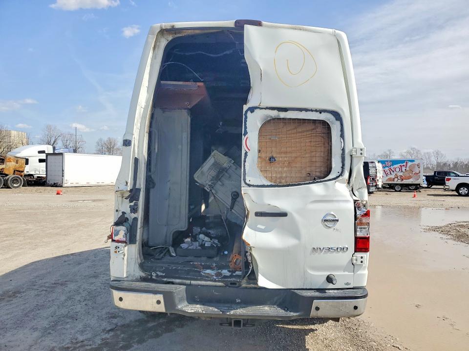 2020 Nissan NV 3500 HD SL