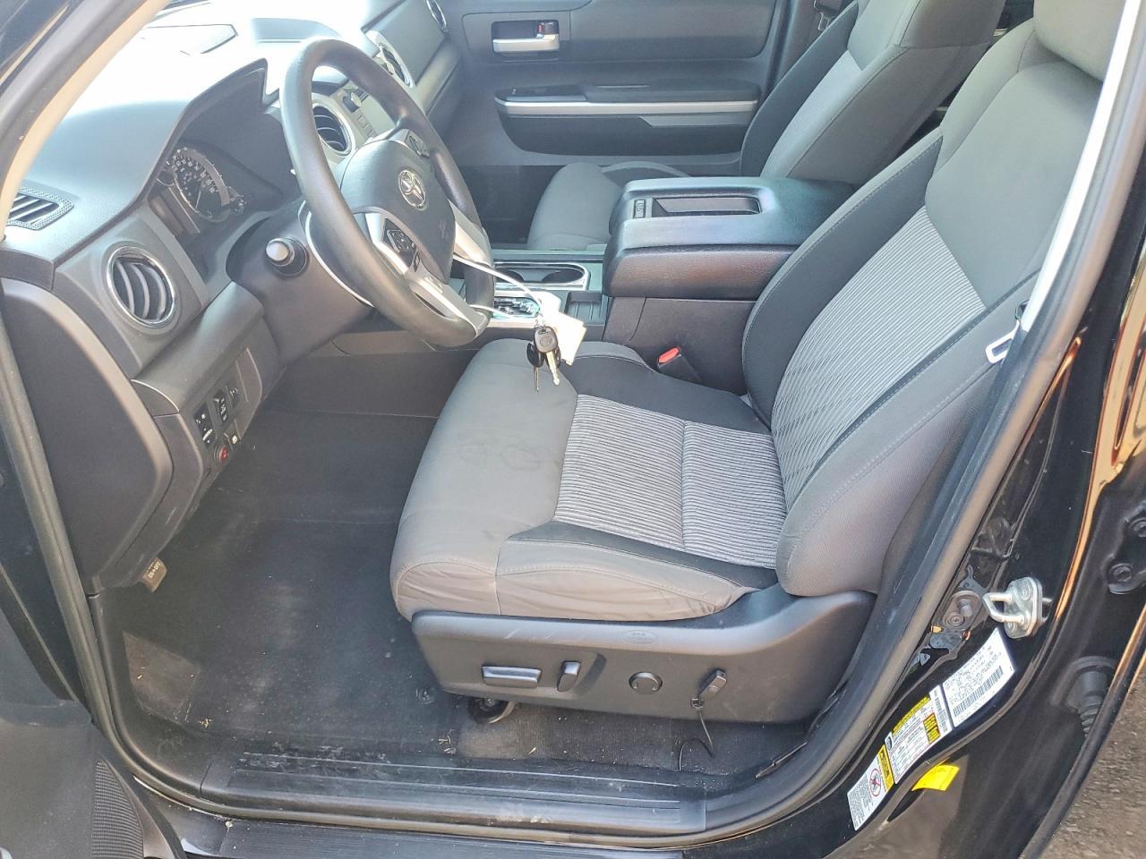 2015 Toyota Tundra SR5