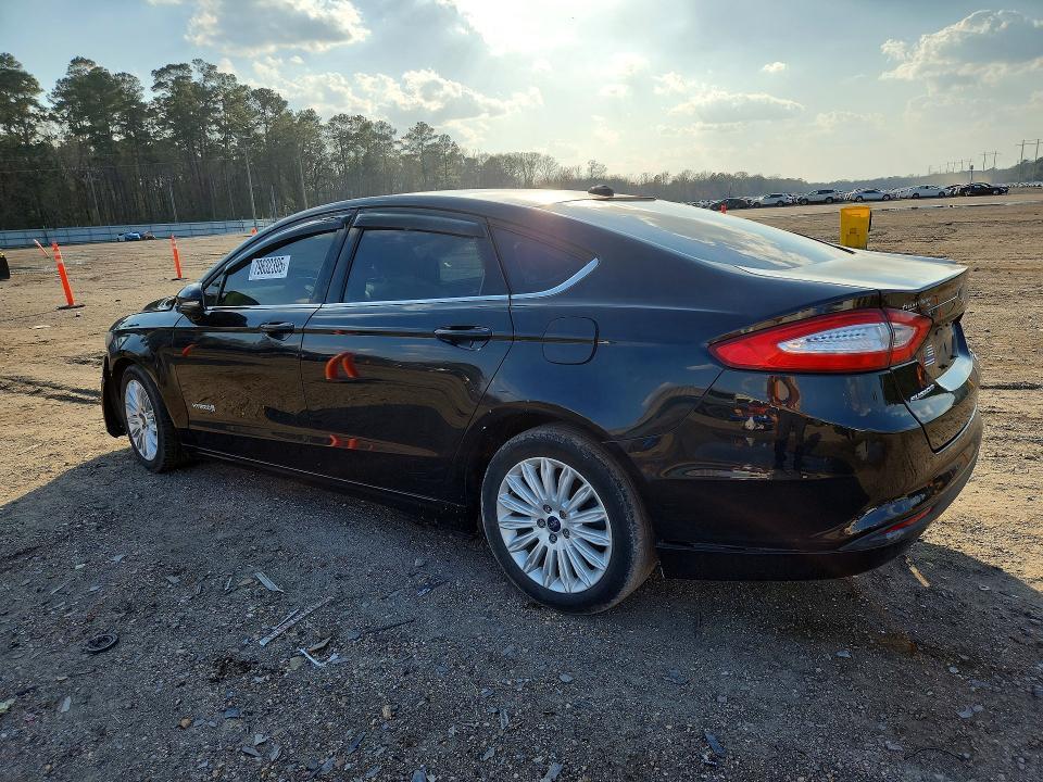 2015 Ford Fusion se Hybrid