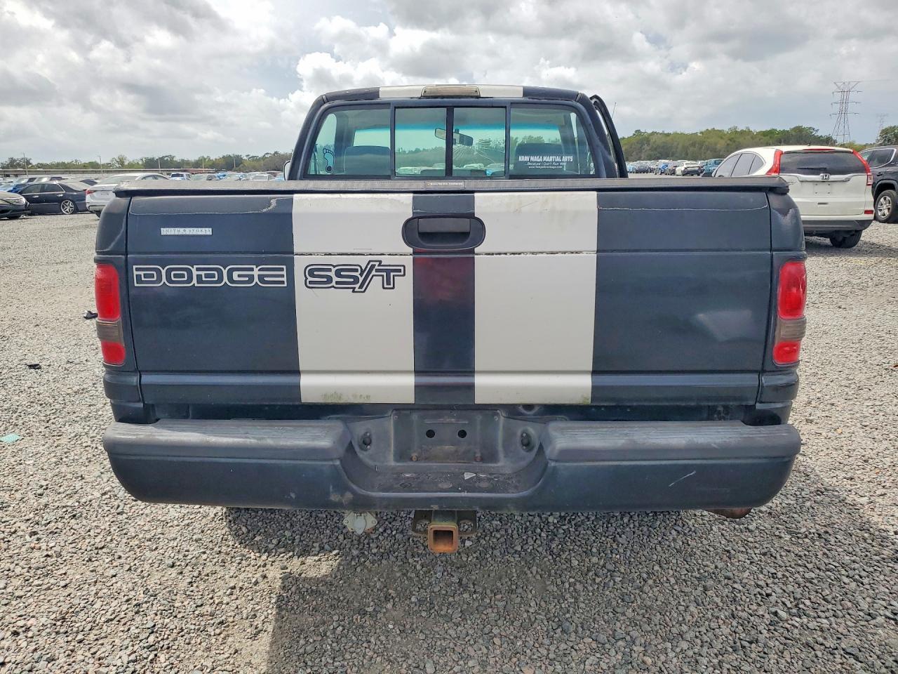 1997 Dodge RAM 1500