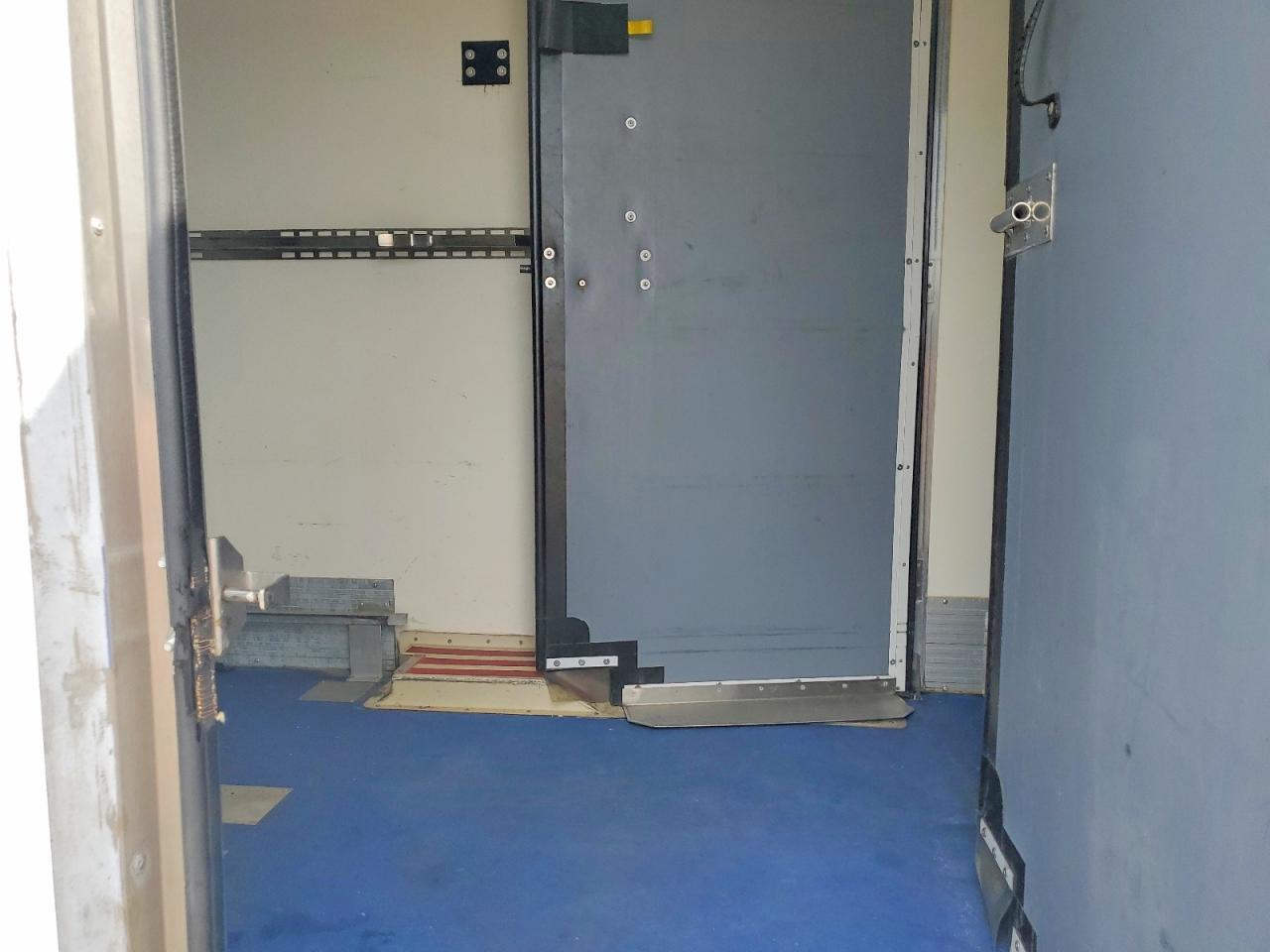 2020 Ford Transit Delivery Truck