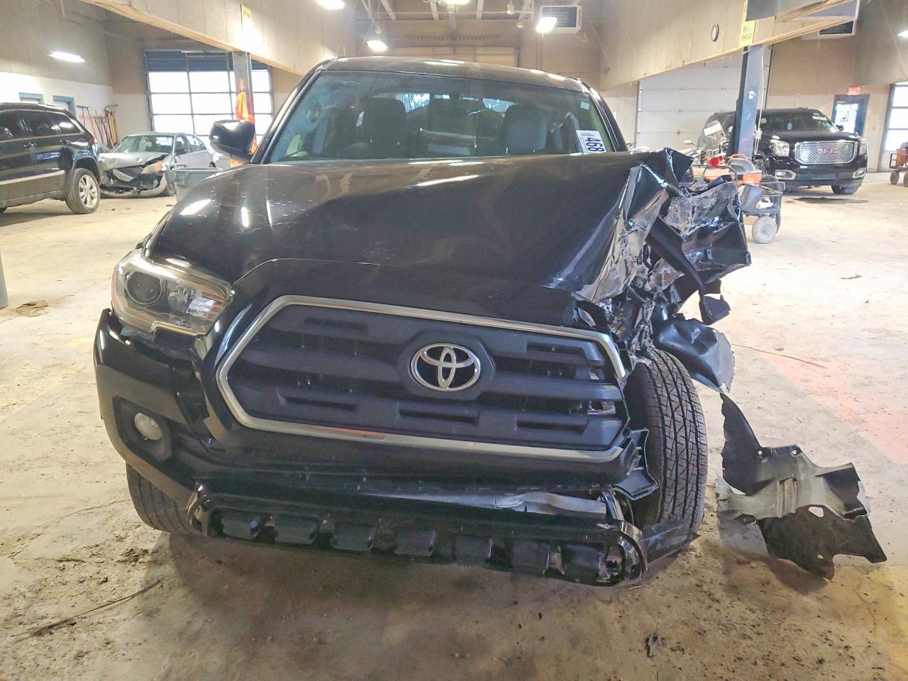 2017 Toyota Tacoma SR5 V6