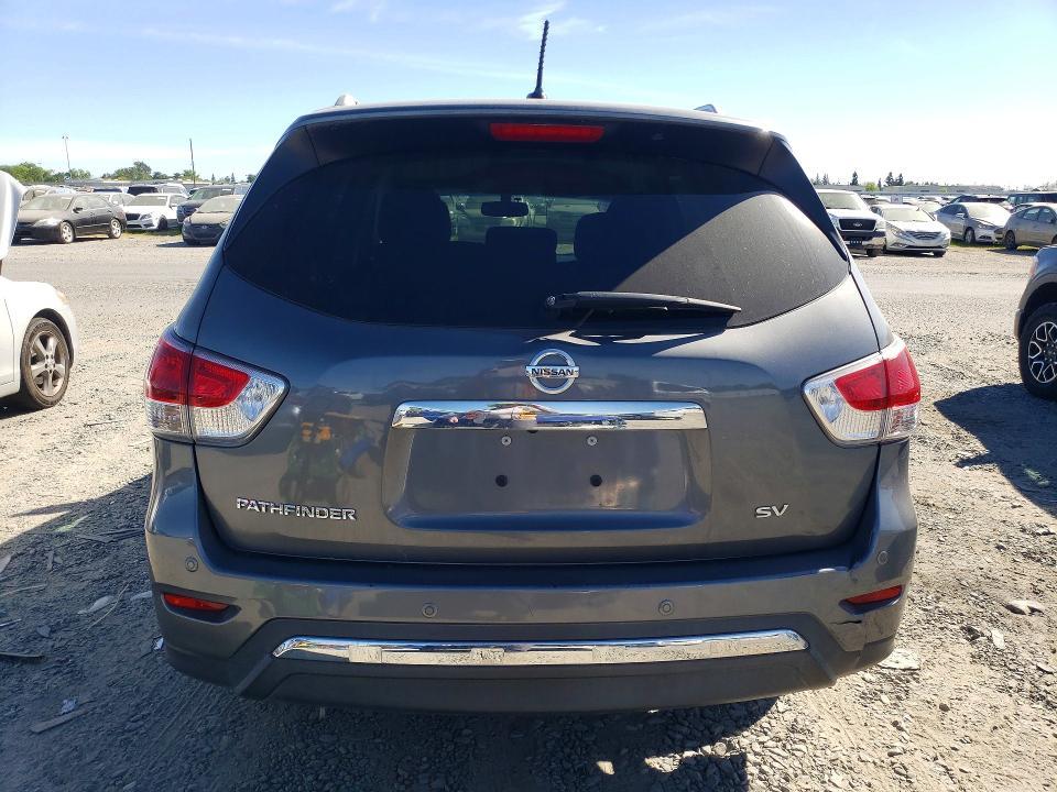 2015 Nissan Pathfinder sv