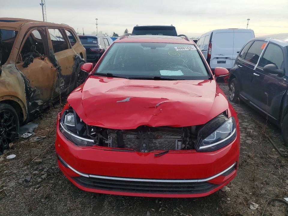 2018 Volkswagen Golf Sportwagen s